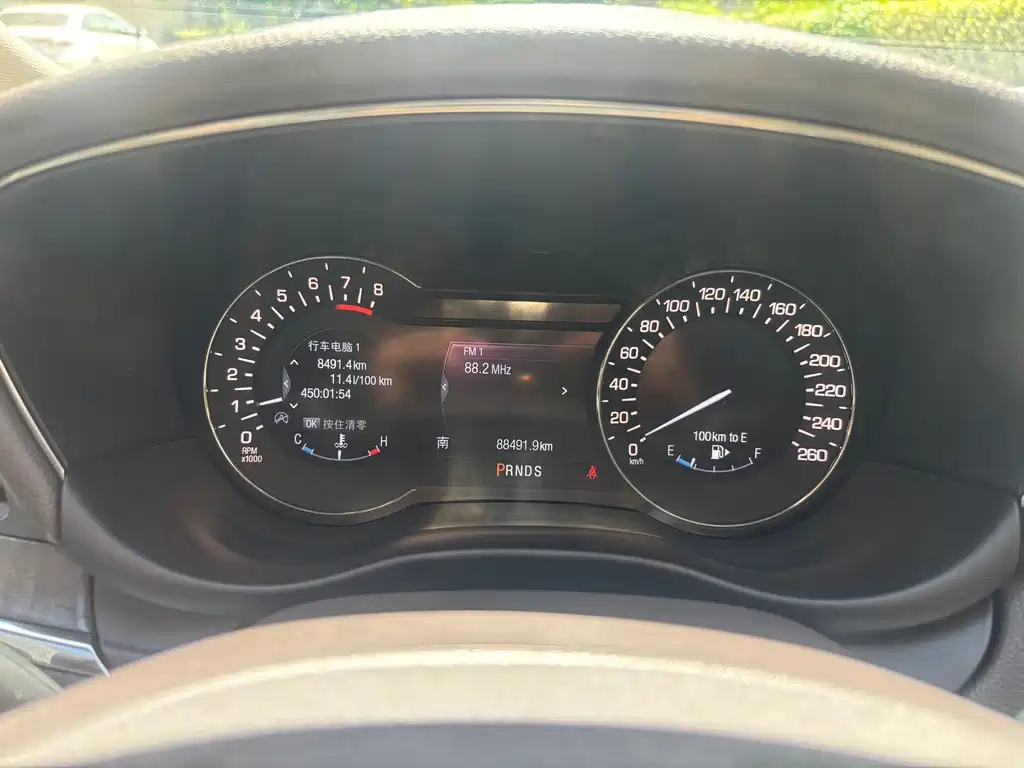 Lincoln MKC — миниатюра 7