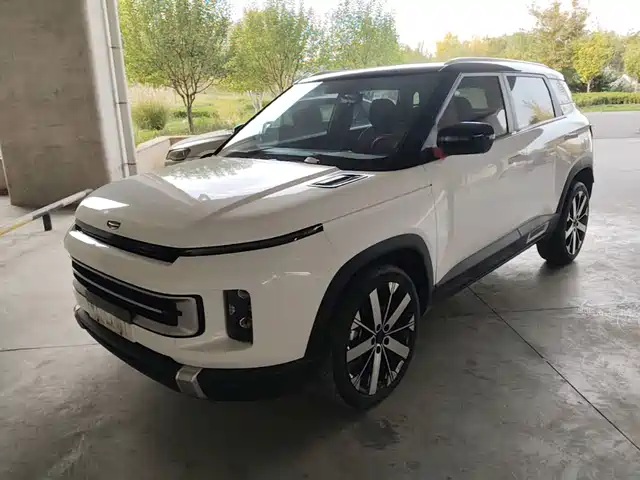 Geely Icon