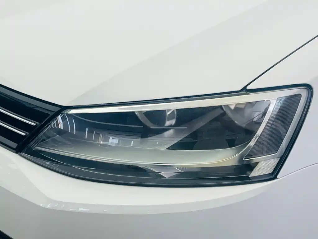 Volkswagen Sagitar — миниатюра 11