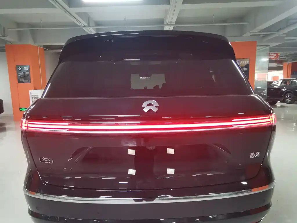 NIO NIO ES8
