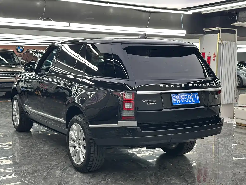 Land Rover Range Rover — миниатюра 7