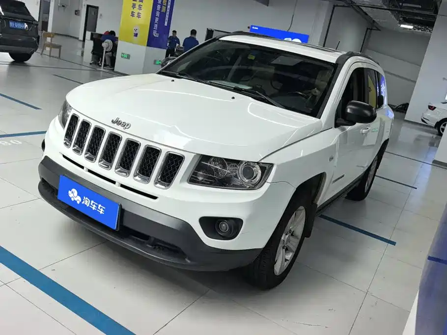 Jeep Compass (Import)