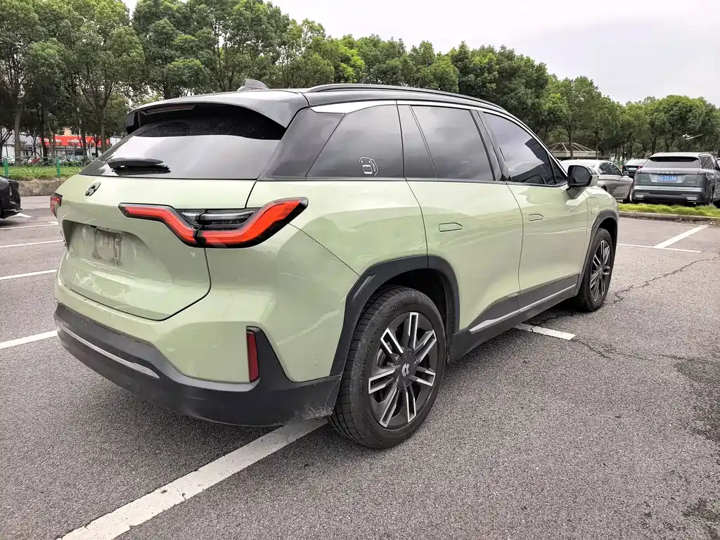 NIO ES6 — миниатюра 5