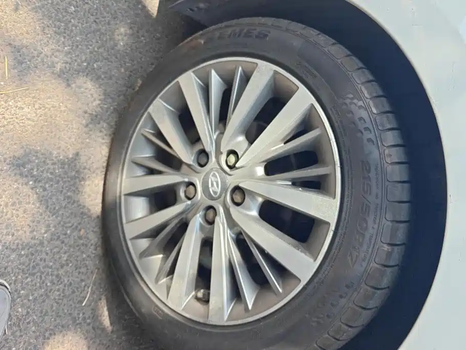 Hyundai Mistra — миниатюра 6