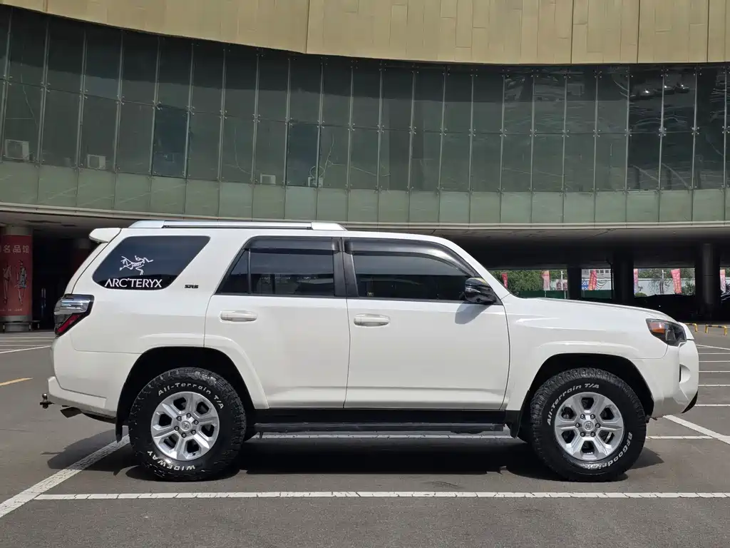 Toyota 4Runner 2019 4.0L