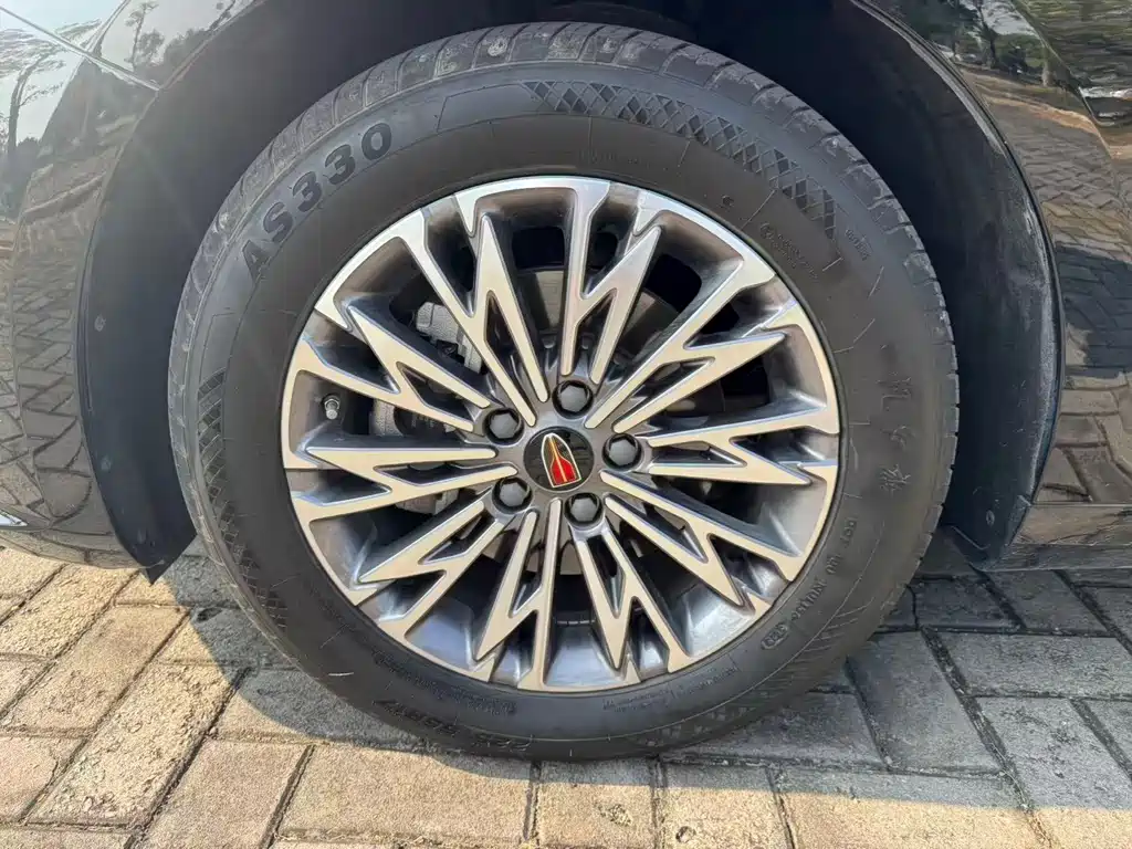Hongqi Hongqi H5 — миниатюра 24