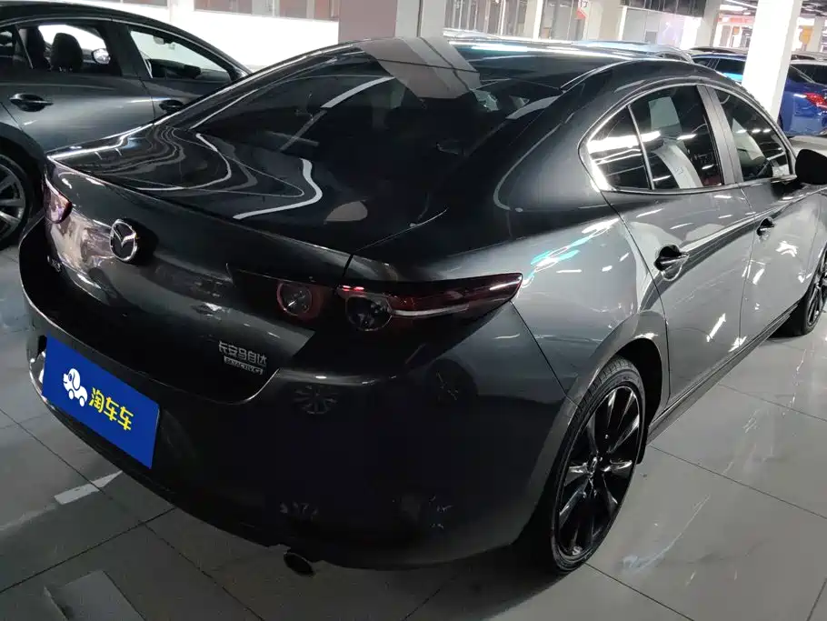 Mazda 3 Axela — миниатюра 3