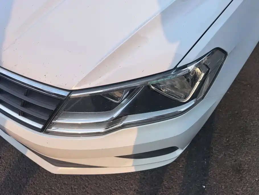 Volkswagen Jetta — миниатюра 5