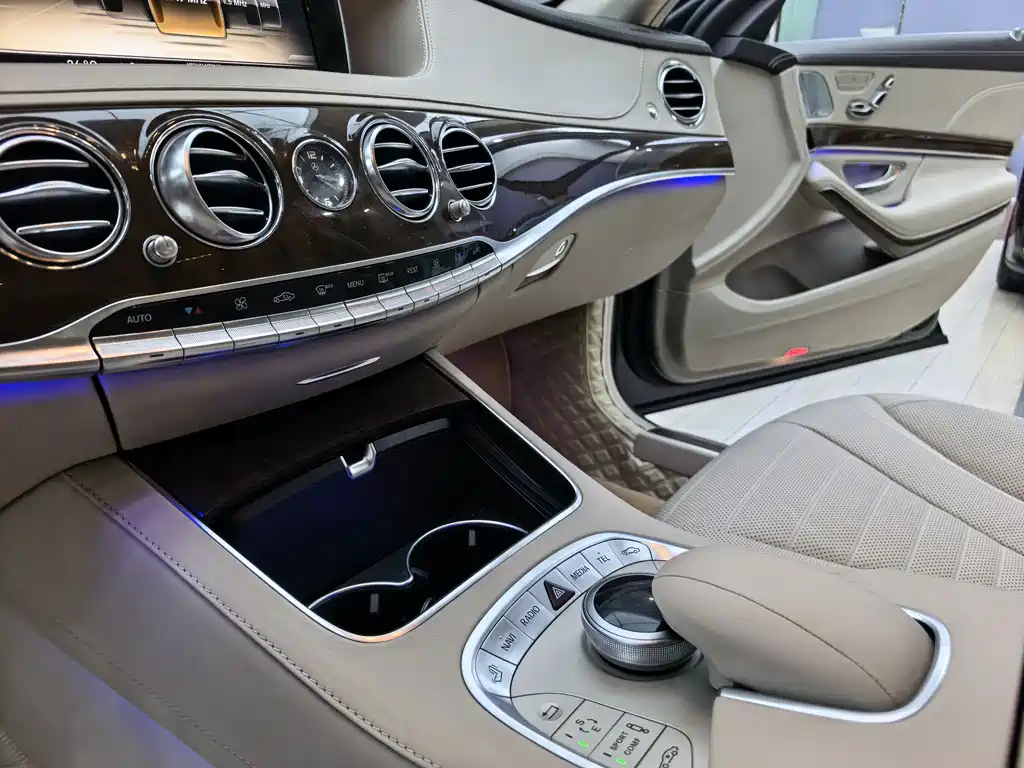 Mercedes-Benz S-Class — миниатюра 10