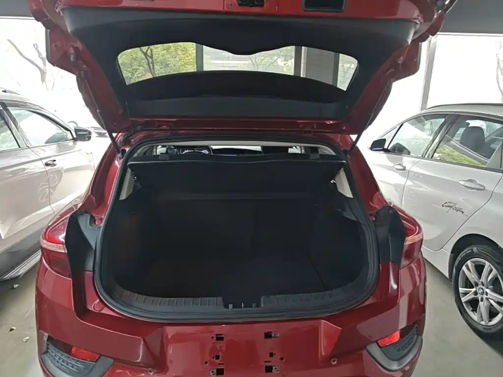 Geely Emgrand GS — миниатюра 19