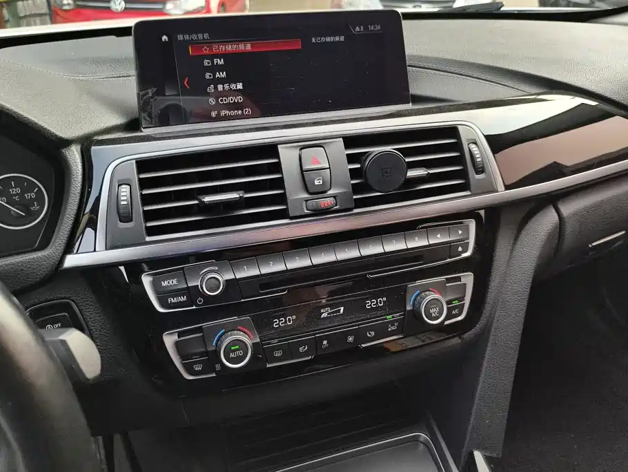 BMW 3 Series — миниатюра 13
