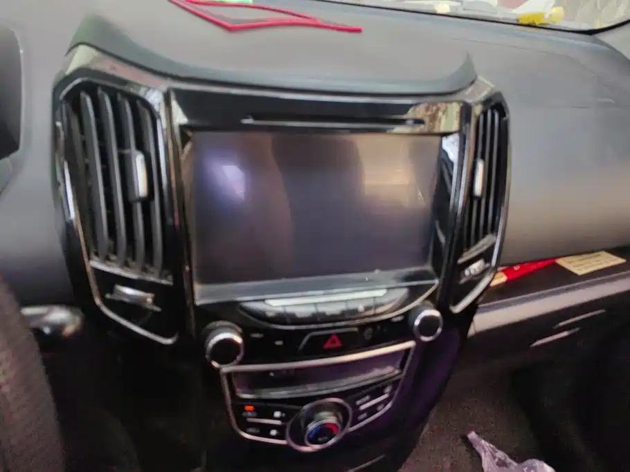 Great Wall Great Wall M4 — миниатюра 13