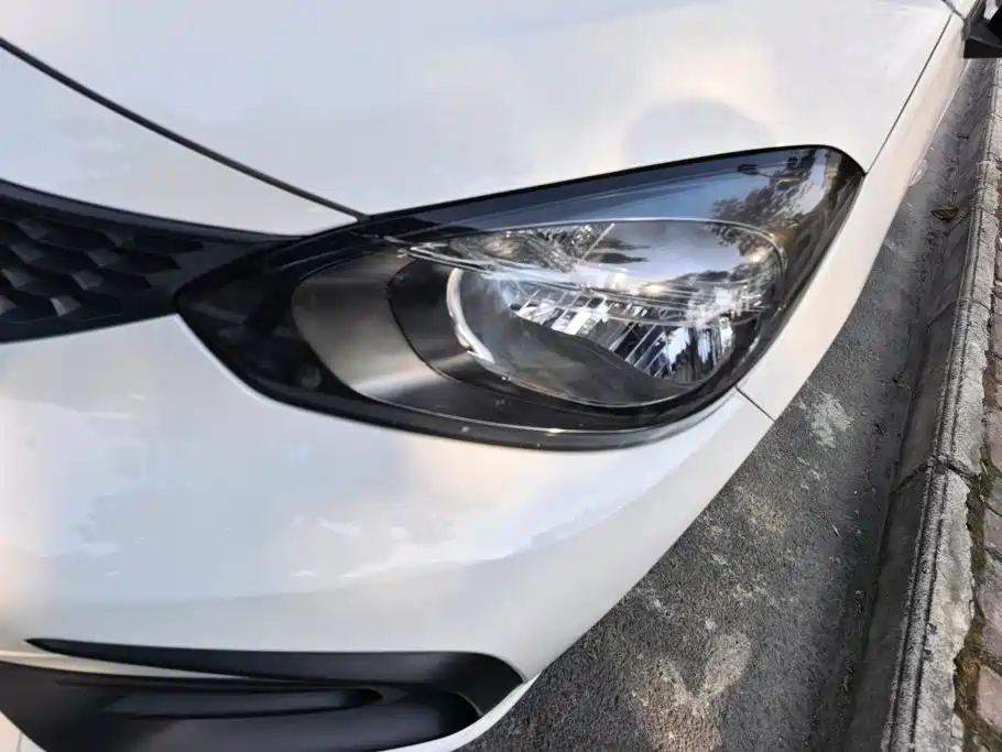 Honda Fit — миниатюра 5