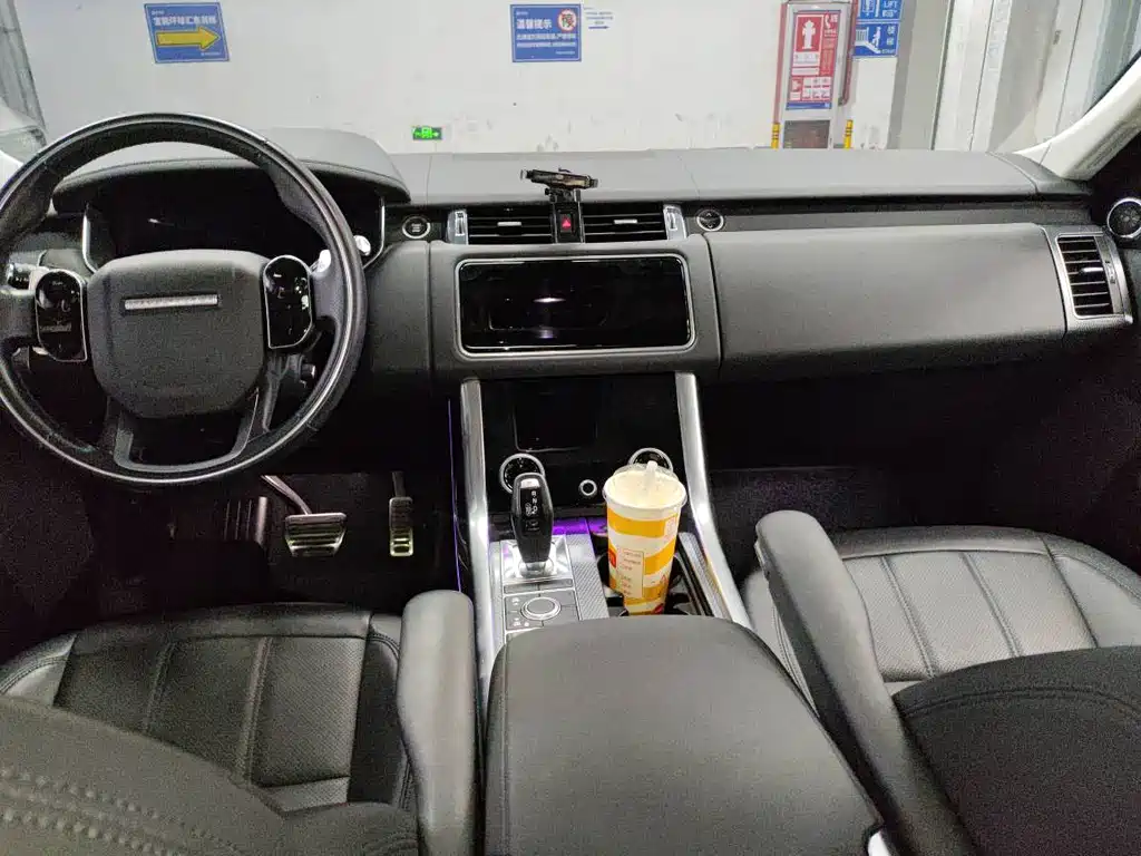 Land Rover Sport — миниатюра 2
