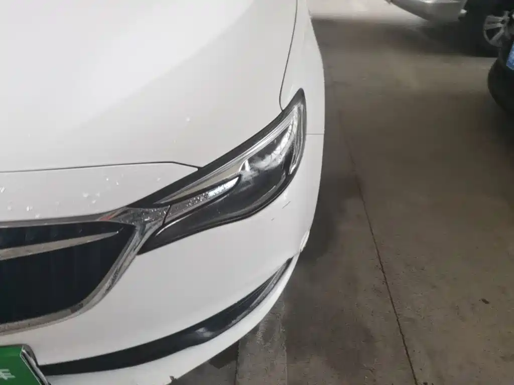 Buick Excelle — миниатюра 24