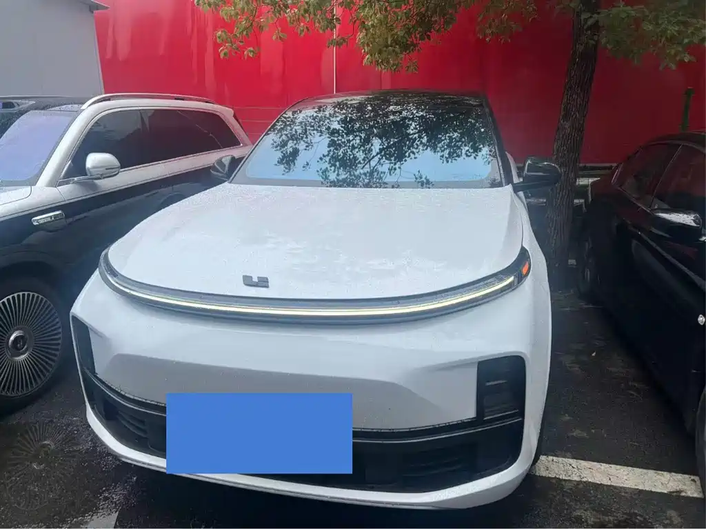 Li Auto L8 2023 Pro