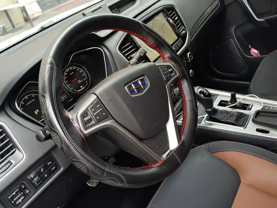 Geely Vision X6 — миниатюра 15