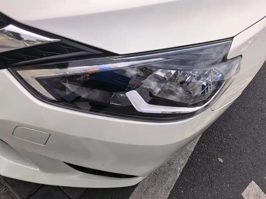 Nissan Sylphy — миниатюра 5