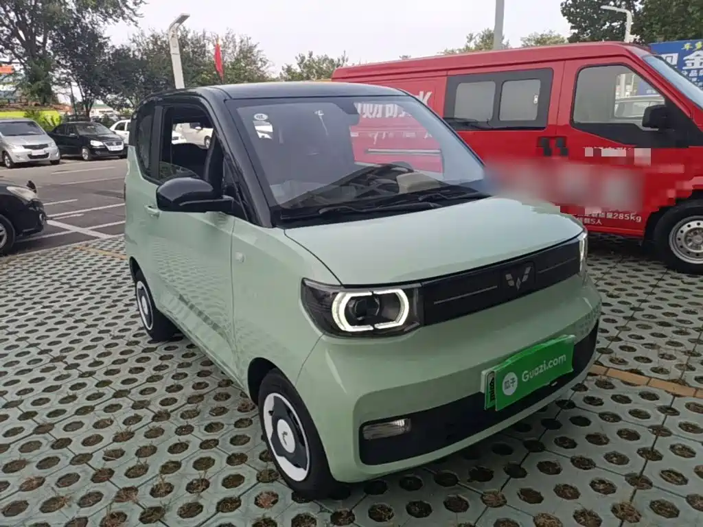 Wuling MINIEV — миниатюра 4