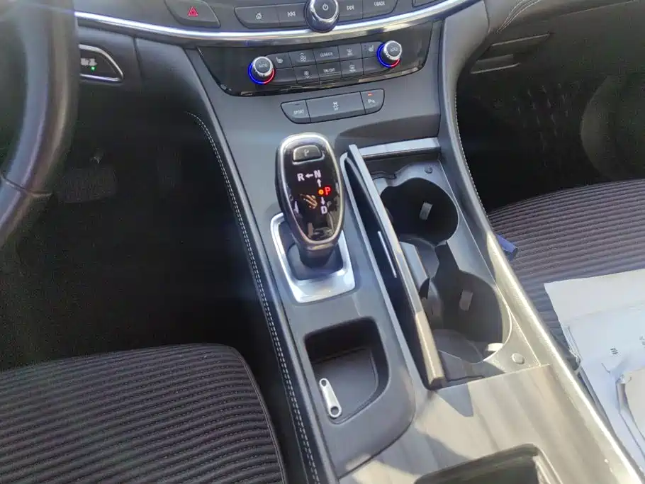 Buick LaCrosse — миниатюра 16