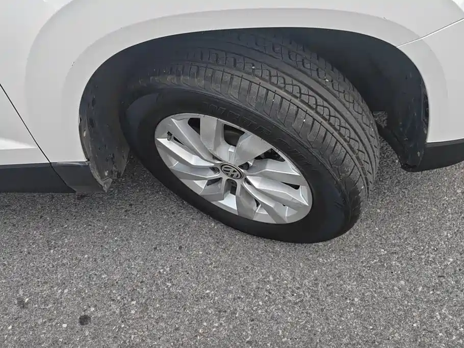 Volkswagen Tharu — миниатюра 6