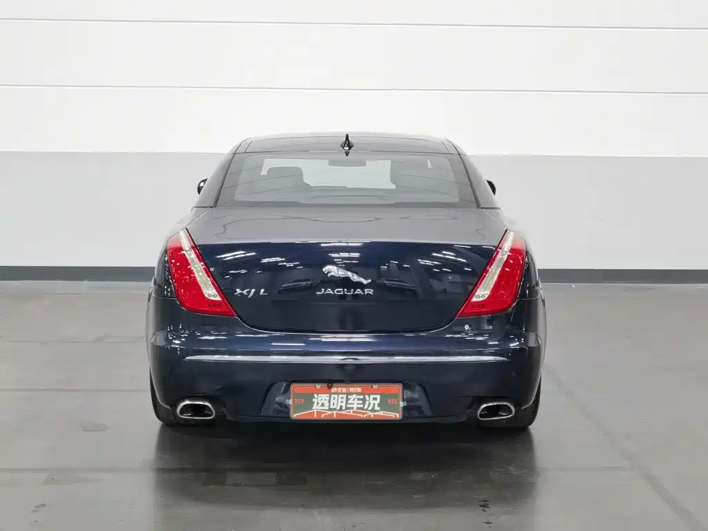 Jaguar XJ — миниатюра 4