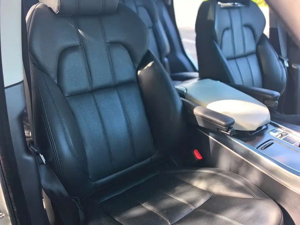 Land Rover Sport — миниатюра 13