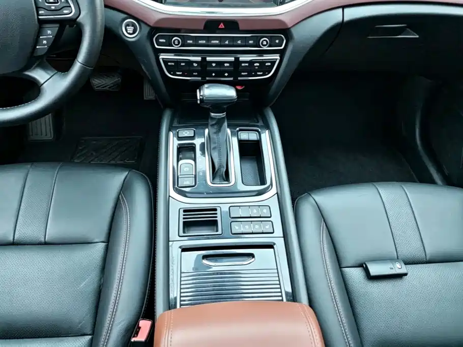 GAC Motor Trumpchi GS8 — миниатюра 16