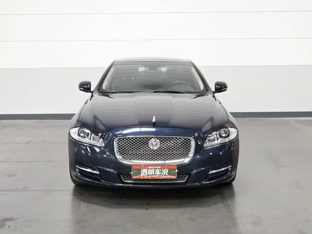 Jaguar XJ — миниатюра 3