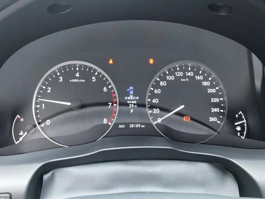 Lexus ES — миниатюра 14