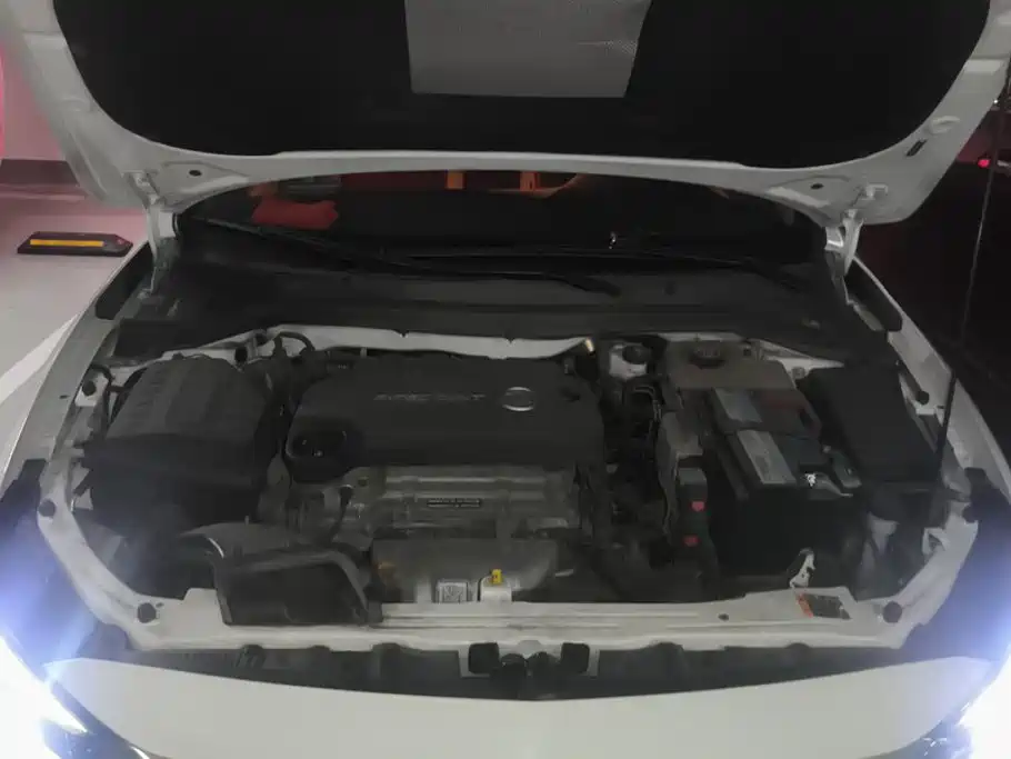Buick Excelle — миниатюра 10