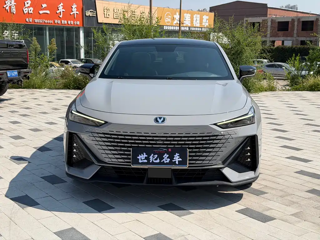 Changan UNI-V — миниатюра 2