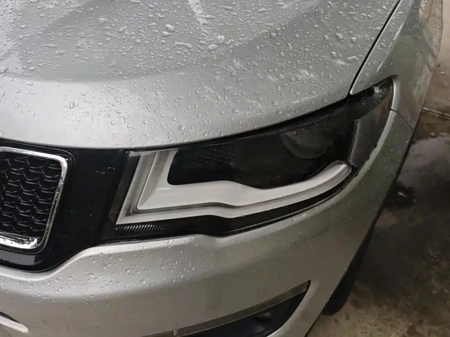Jeep Compass — миниатюра 5