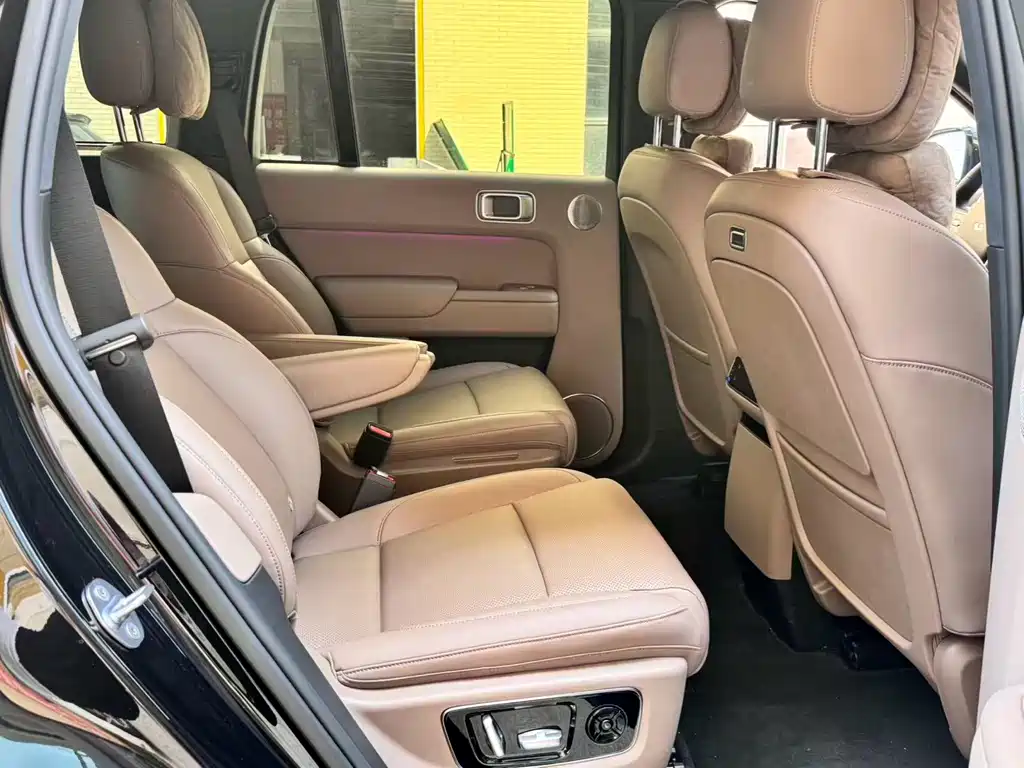 Li Auto Li L8 — миниатюра 13