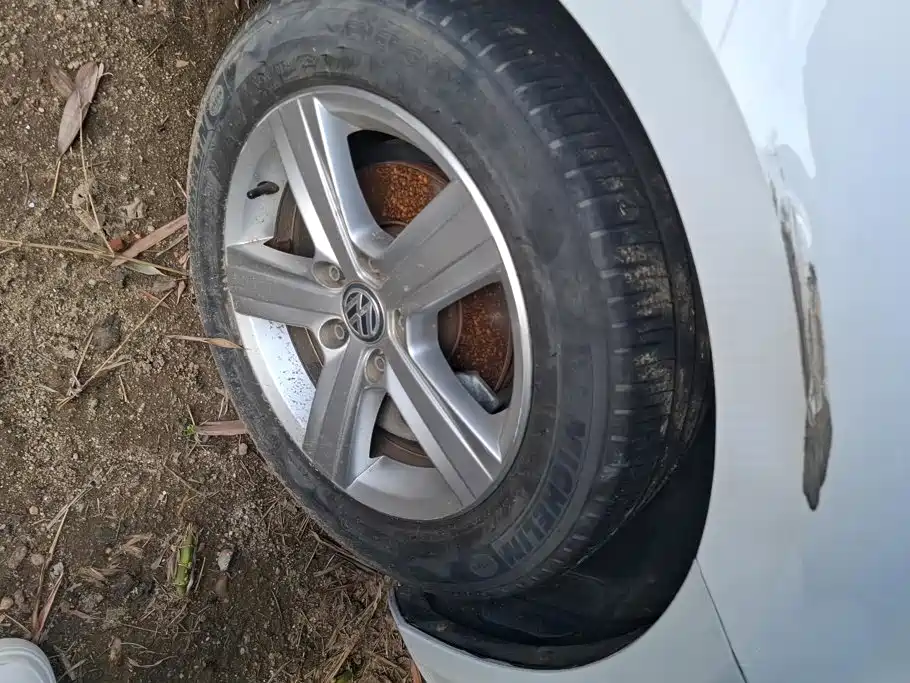 Volkswagen Golf — миниатюра 6
