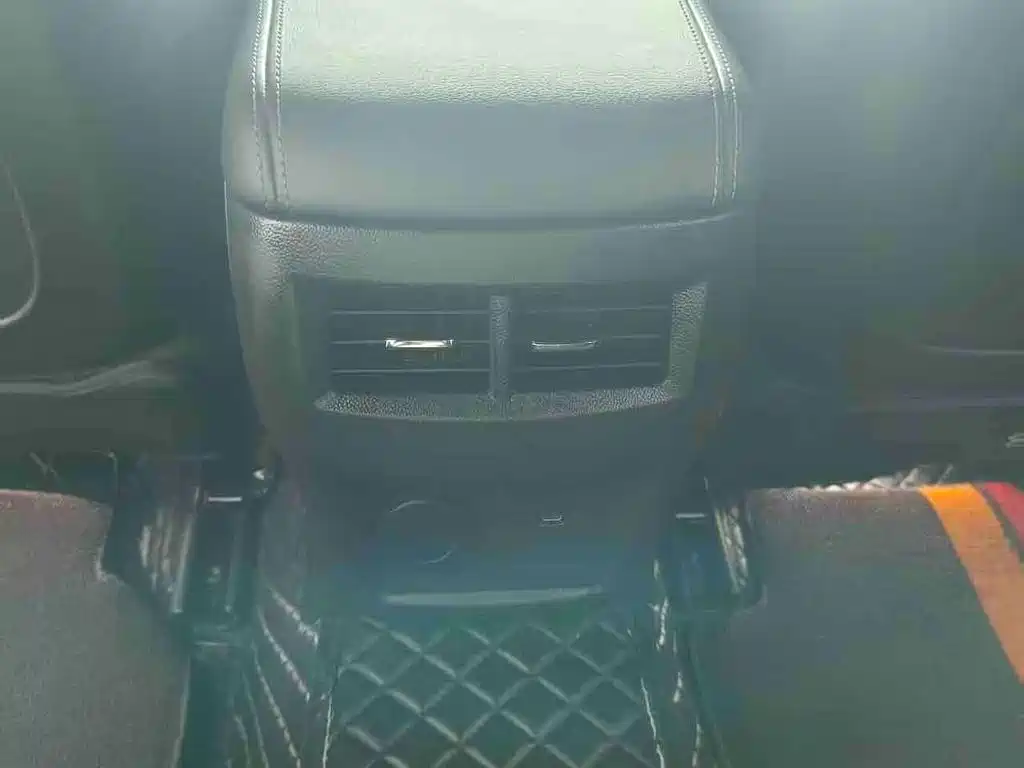 Cadillac CT5 — миниатюра 14