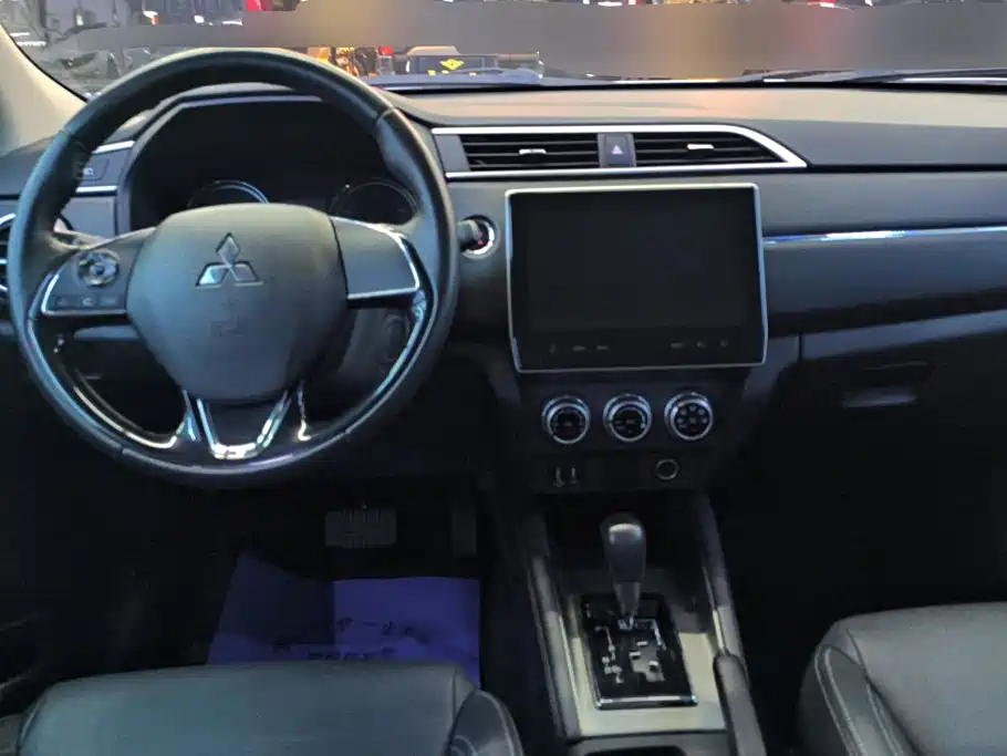 Mitsubishi ASX — миниатюра 12