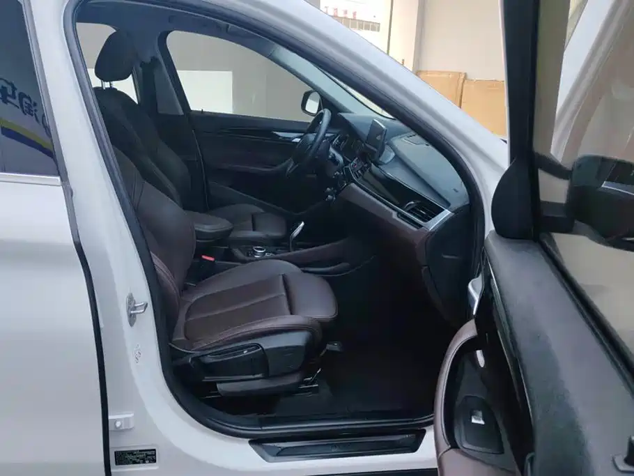 BMW X1 — миниатюра 8