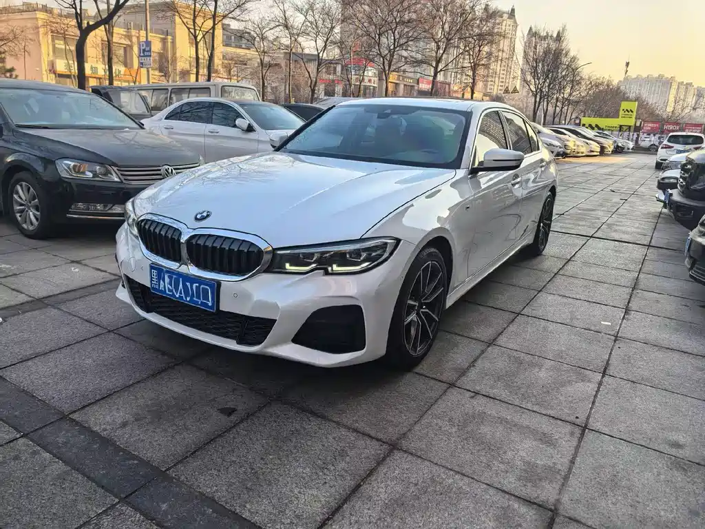 BMW 3 Series 2021