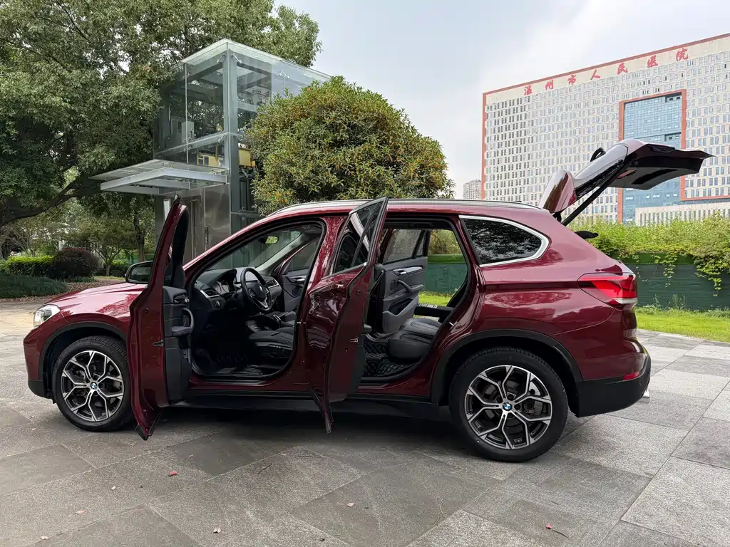BMW X1 — миниатюра 9