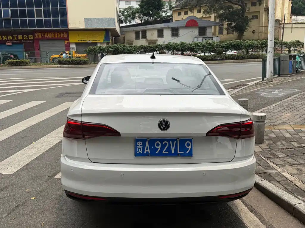 Volkswagen Bora — миниатюра 5