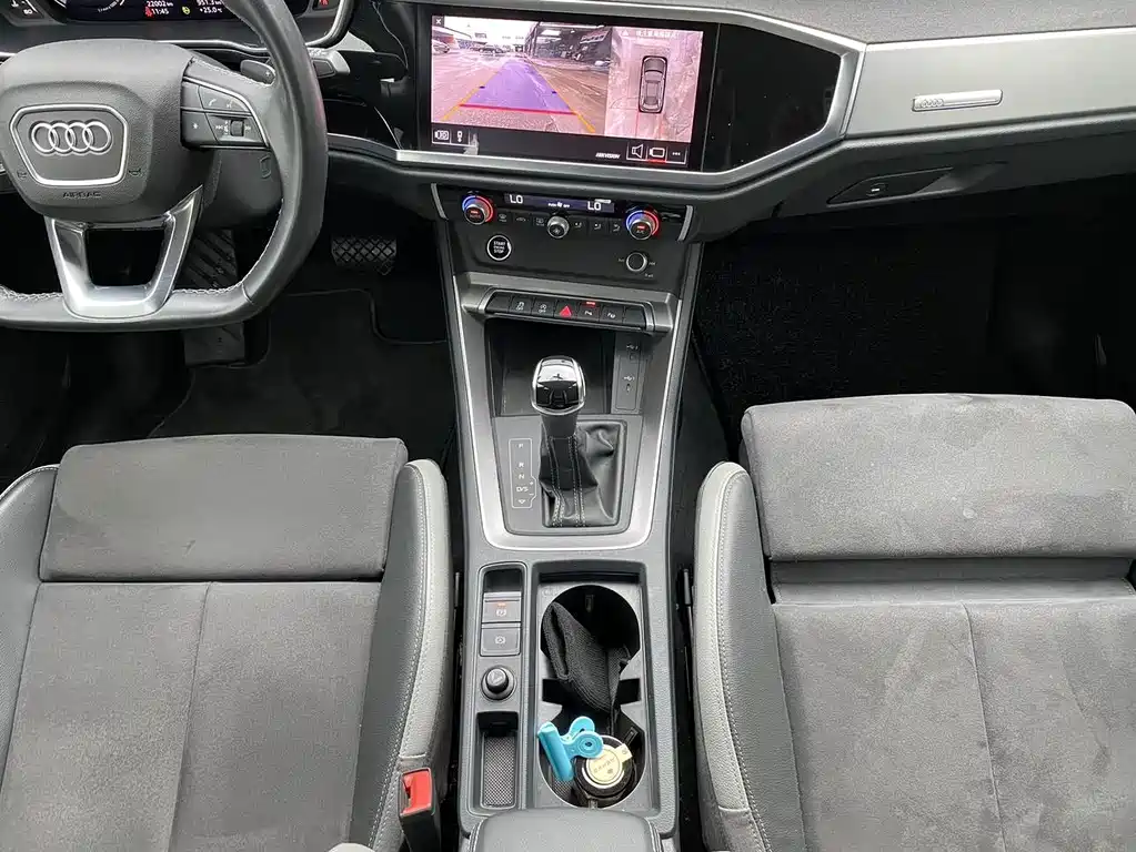 Audi Q3 — миниатюра 14