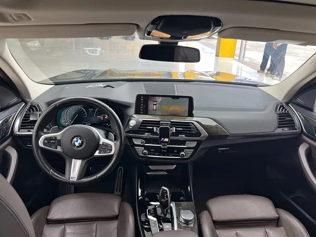 BMW X3 — миниатюра 9