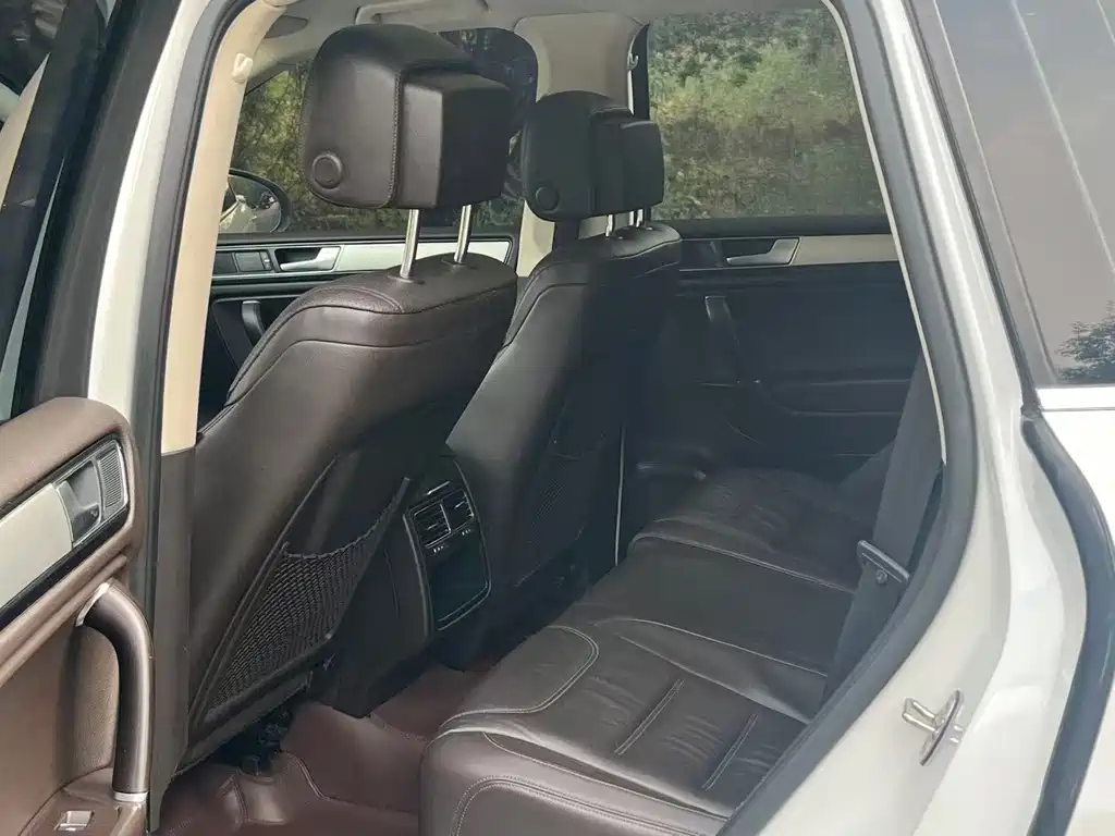 Volkswagen Touareg — миниатюра 8