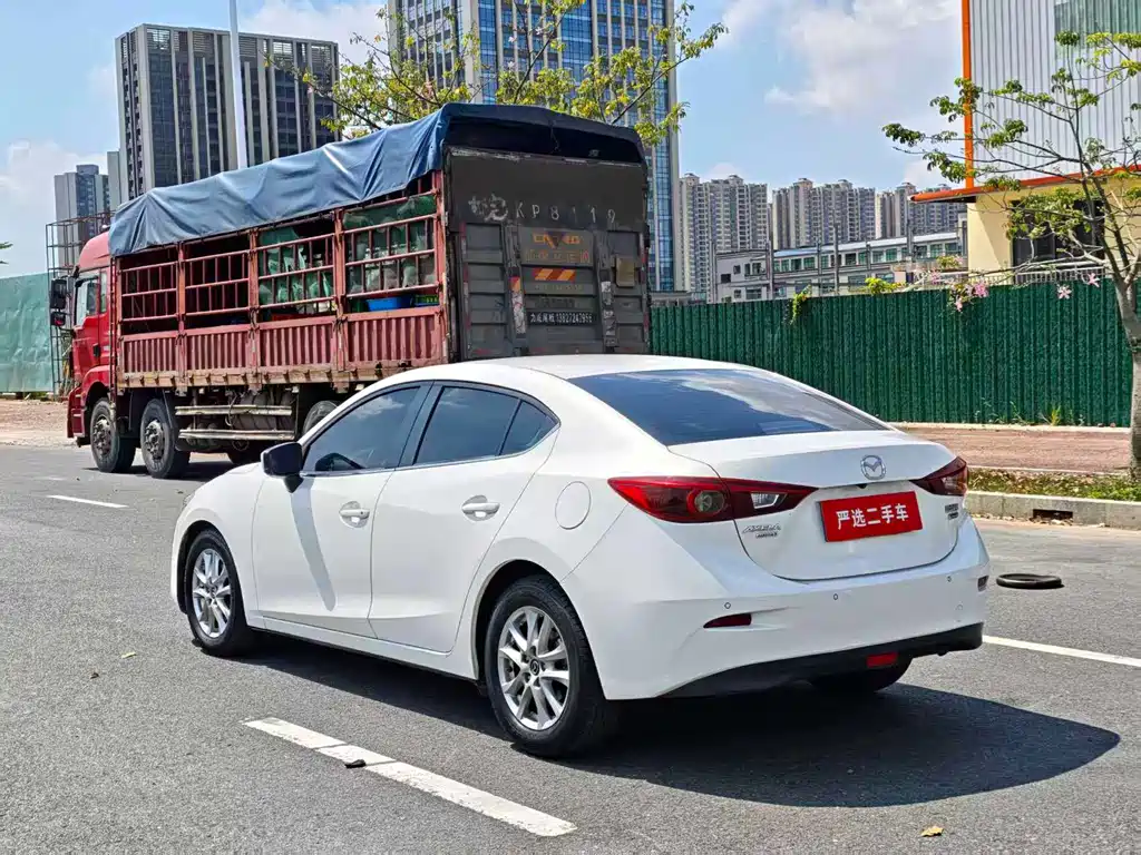 Mazda 3 Axela — миниатюра 7