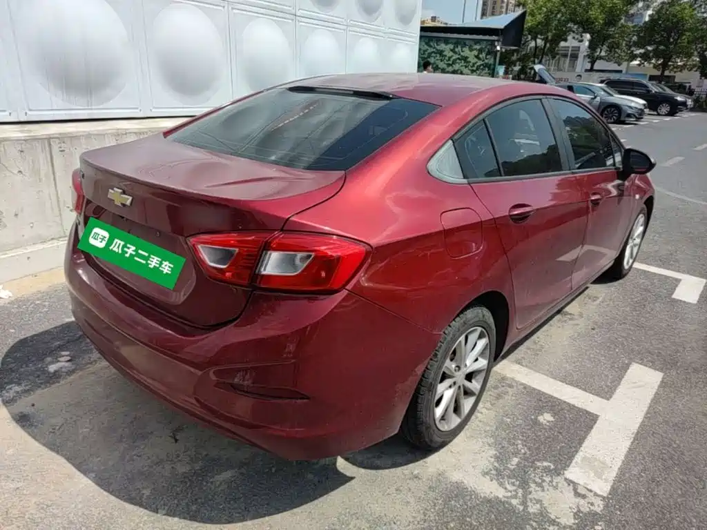 Chevrolet Cruze — миниатюра 7