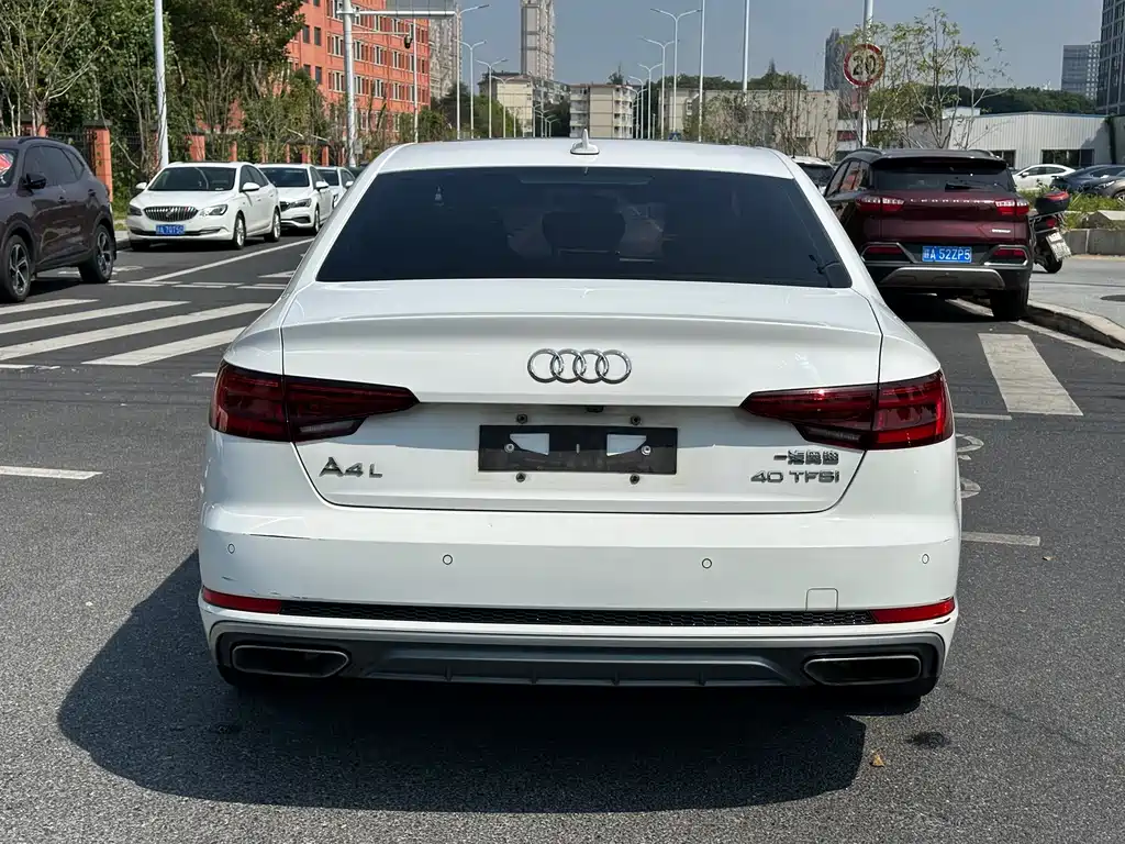 Audi A4L — миниатюра 6