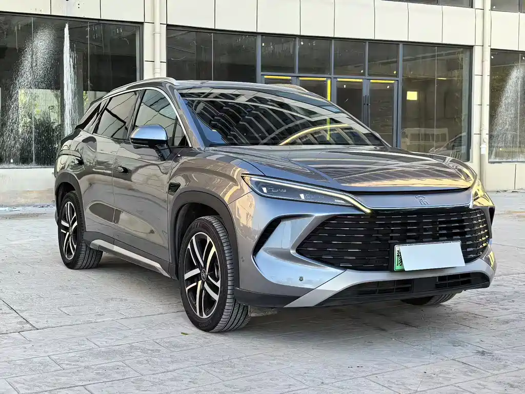 BYD L DM-i — миниатюра 3