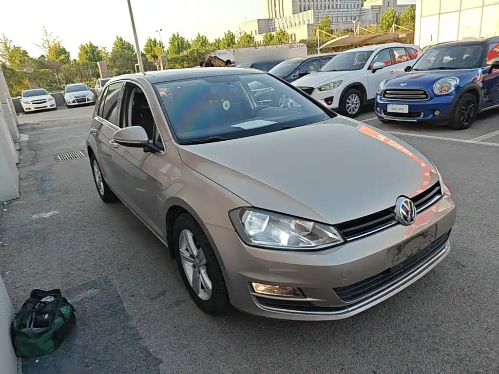 Volkswagen Golf — миниатюра 4