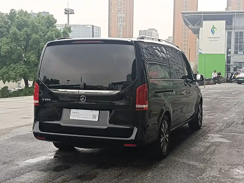 Mercedes-Benz V-Class — миниатюра 8